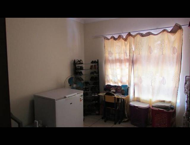 3 BEDROOM TOWNHOUSE FOR SALE IN MULBARTON